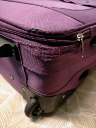 Maleta Morada
