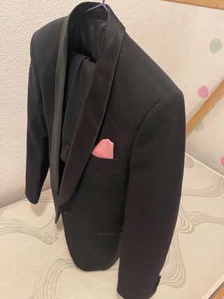 Traje de vestir negro