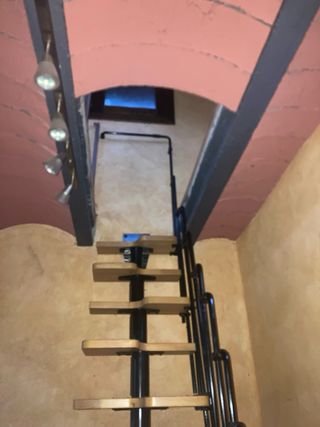 Escalera Desván Metálica y Madera
