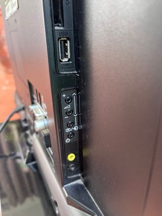 TV Toshiba 22 LED HD HDMI USB