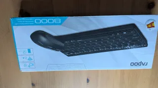 Teclado y Ratón Inalámbrico Rapoo 8000
