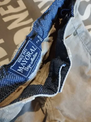 Pantalón de pana beige talla 2