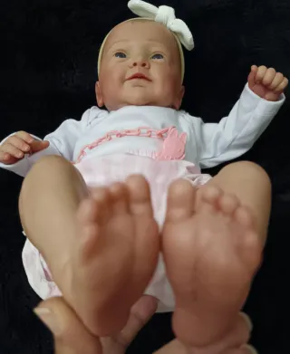 Bebé Reborn Vinilo y Tela