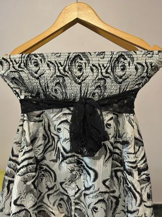 Vestido de fiesta corto talla 38