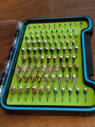 Caja 88 Ninfas y Perdigones Pesca