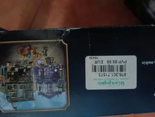 Juguetes nuevos en su caja