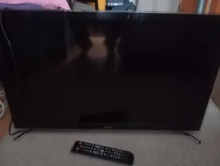 Samsung 32 Smart TV Negra