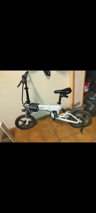 Bicicleta Eléctrica EssWatt Plegable