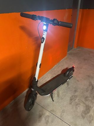 Patinete Eléctrico Audi