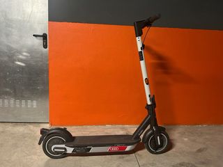 Patinete Eléctrico Audi