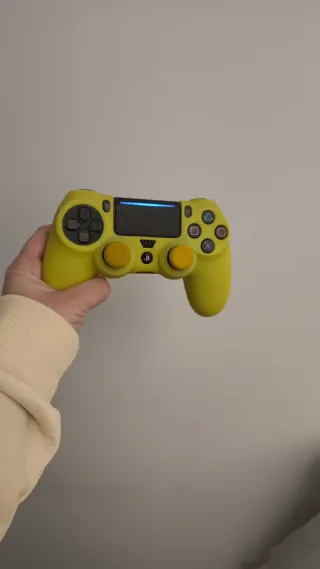 PS4 Slim 500GB Negra