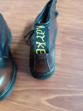 Botas de hombre estilo Dr. Martens, marrones