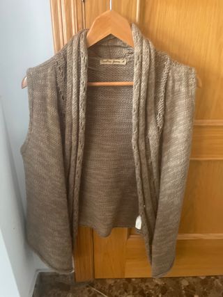 Chaleco efecto lana Stradivarius