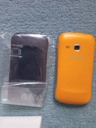 Samsung Galaxy mini 2 - Móvil + Cable