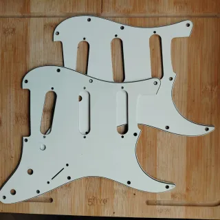 2 Golpeadores Fender Stratocaster Originales