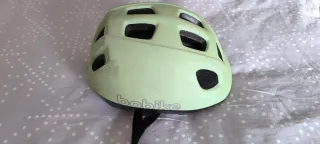 Casco bici junior Bobike azul claro
