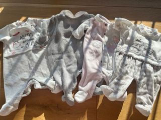 Lotto neonata 0-1 mese