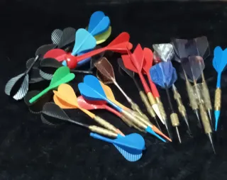 Lote de dardos de competición