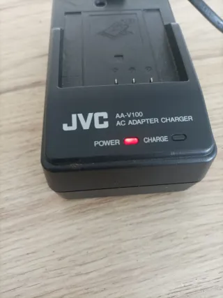Cargador JVC AA-V100EG