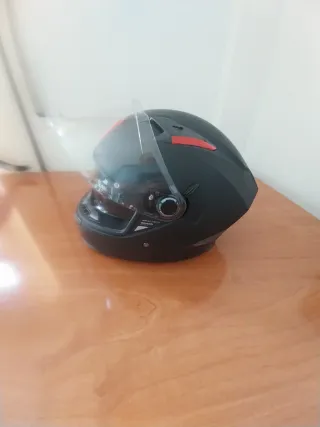 Casco MT Talla L Negro