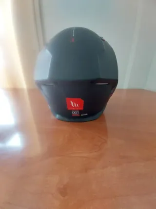 Casco MT Talla L Negro