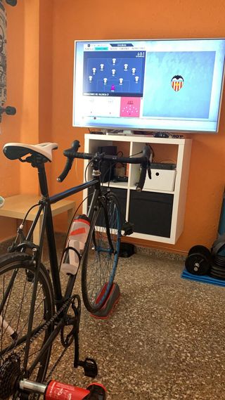 Rodillo Elite Novo Force + Soporte delantero.