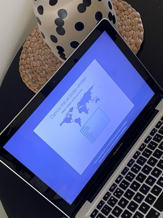 MacBook Pro 13” (2012) SSD 8GB RAM