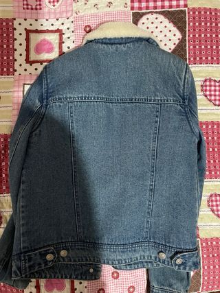 Chaqueta vaquera con pelo