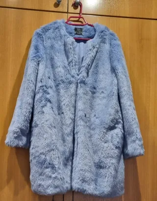 Abrigo pelo azul talla L
