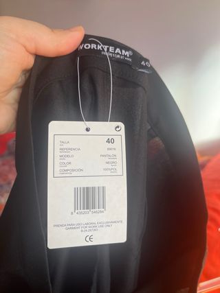 Pantalón de camarera negro