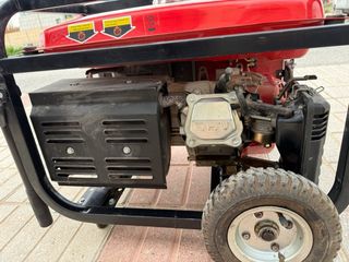 Generador Eléctrico RAC3010R