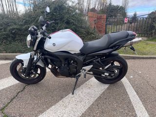 Yamaha FZ6 S2