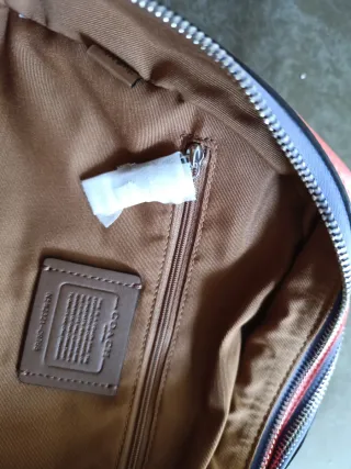 Mochila Coach New York Morado y Rojo