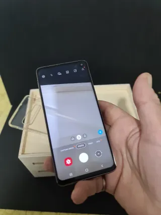 Samsung Galaxy S10 granate