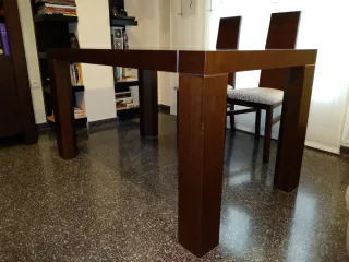 Mesa comedor extensible + 4 sillas