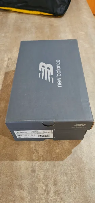 Zapatillas New Balance 574 Beige/Azul Talla 43