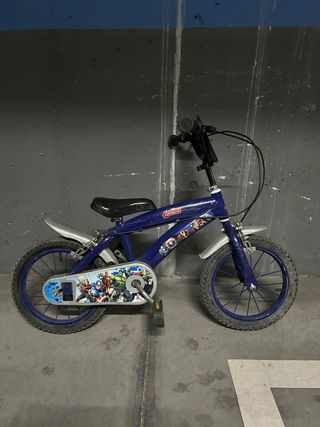 Bicicleta infantil azul Avengers