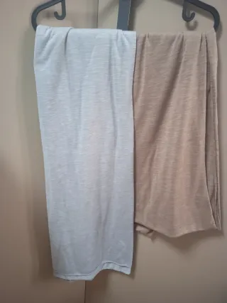 Lote 11 bufandas, pasminas y gorros