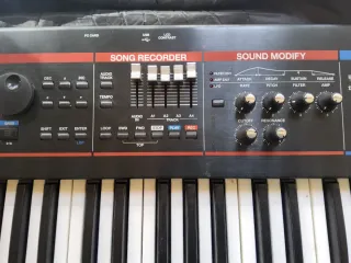 Teclado Sintetizador Roland JUNO-G