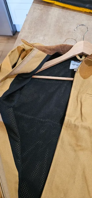 Cazadora Carhartt Talla M Marrón. Nueva a estrenar