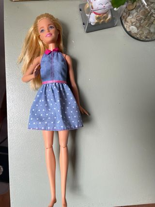 Muñeca Barbie Vestido Azul Lunares