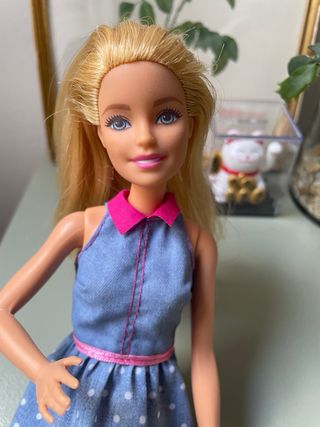 Muñeca Barbie Vestido Azul Lunares