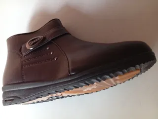 Botines marrones forrados talla 40