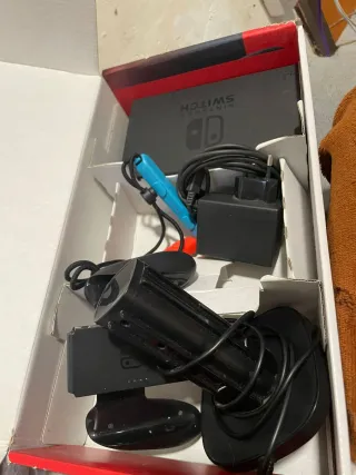 Nintendo Switch Monster Hunter Rise Edición