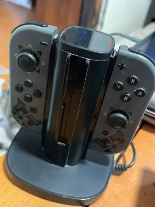 Nintendo Switch Monster Hunter Rise Edición