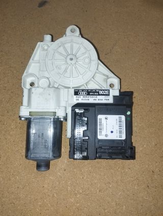 Motor elevalunas delantero Audi A3 derecho