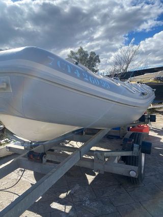 Embarcación Semirrígida LOMAC 3,50 Yamaha 8