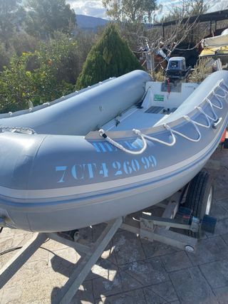 Embarcación Semirrígida LOMAC 3,50 Yamaha 8