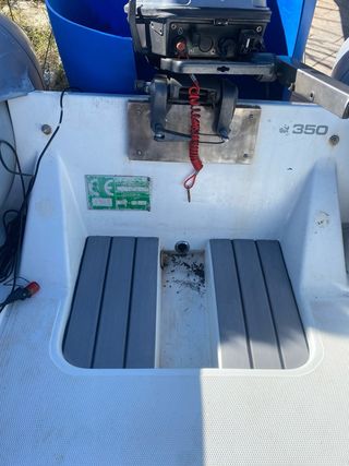 Embarcación Semirrígida LOMAC 3,50 Yamaha 8