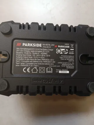 Cargador Parkside 20V 4.5A rápido nuevo